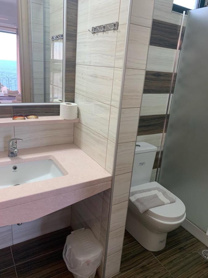 Iro Hotel Ajía Galíni Kültér fotó