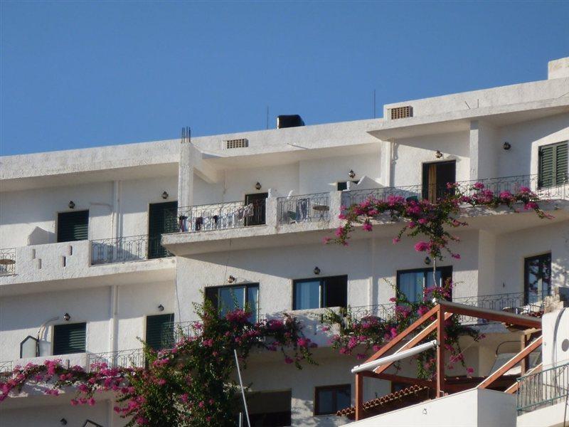 Iro Hotel Ajía Galíni Kültér fotó