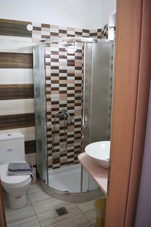 Iro Hotel Ajía Galíni Kültér fotó