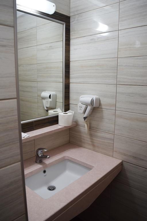 Iro Hotel Ajía Galíni Kültér fotó